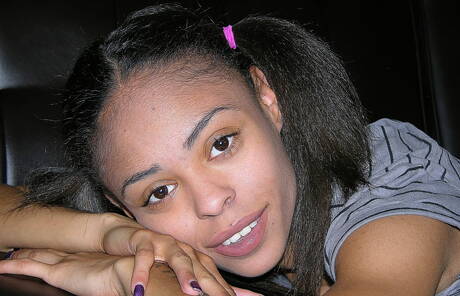 True Amateur Models are excited to present you with a picture gallery showcasing Isabella has a beautiful shape