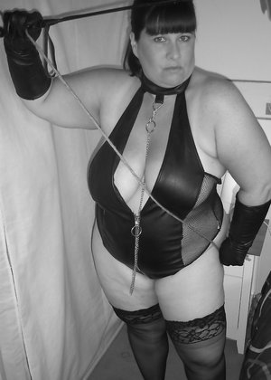 TAC Amateurs invites you to browse their xxx pics with girl child in blowing dick