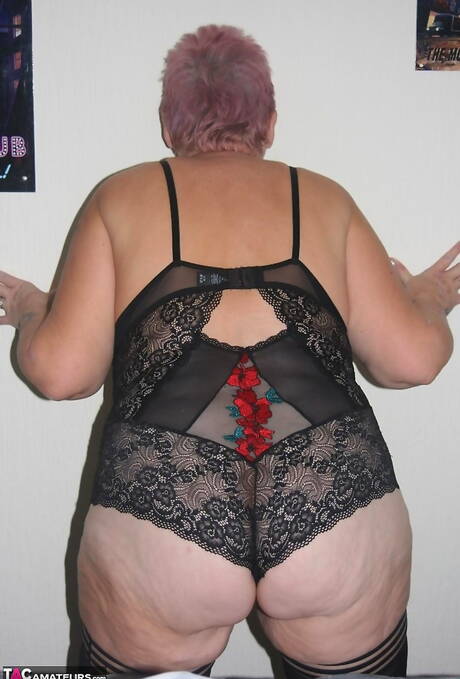 TAC Amateurs xxx picture collection featuring Valgasmic Exposed xxx gallery 269909